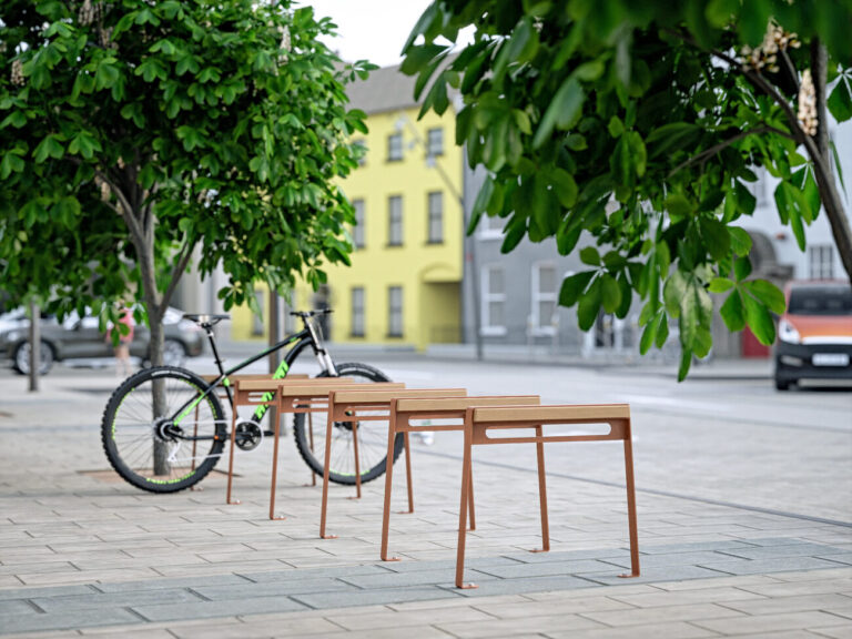 Bicycle Stand HVAR 2